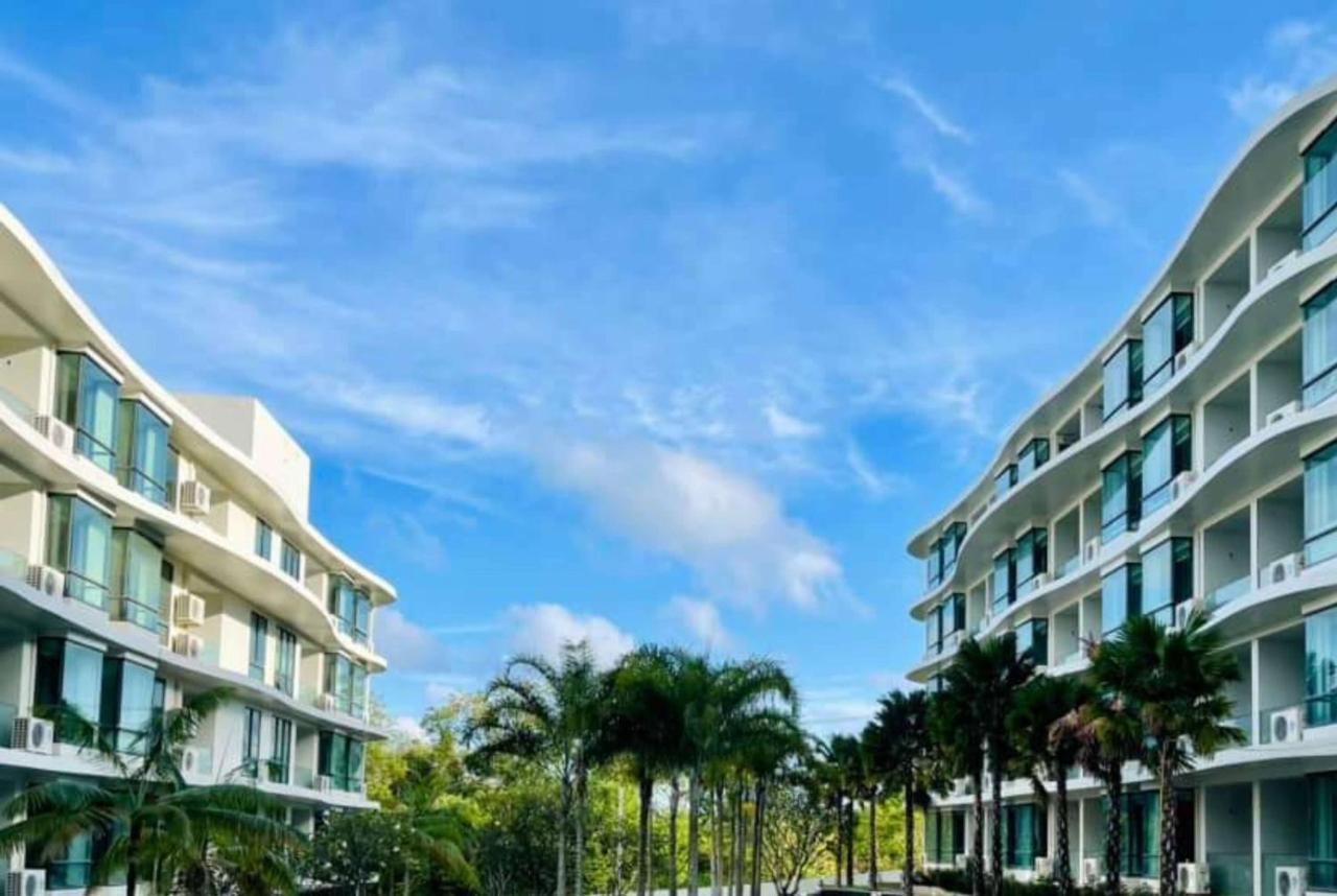 Wyndham La Vita Rawai Phuket Экстерьер фото