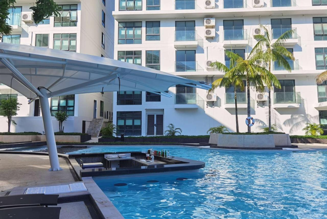 Wyndham La Vita Rawai Phuket Экстерьер фото