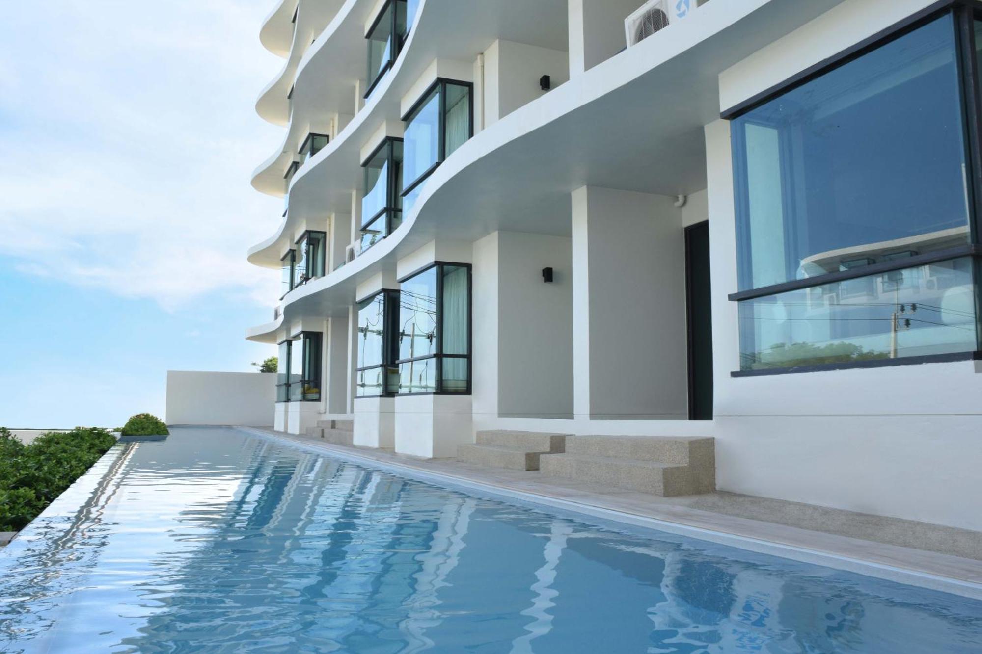 Wyndham La Vita Rawai Phuket Экстерьер фото